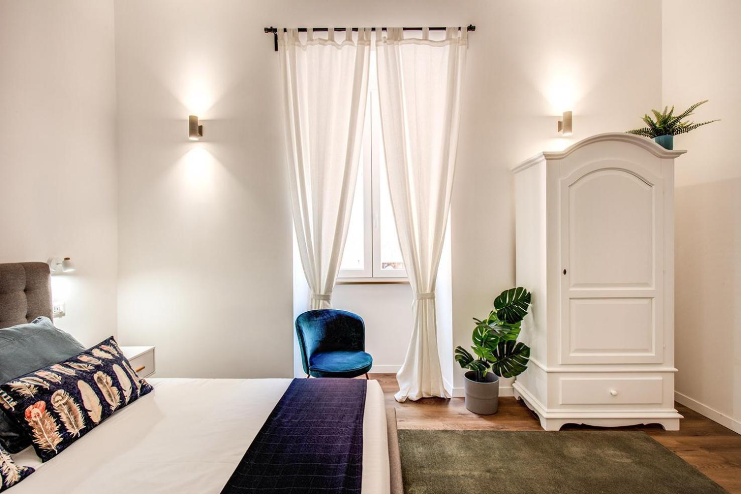 Monti Quiet And Spacious Apartment Rome Bagian luar foto