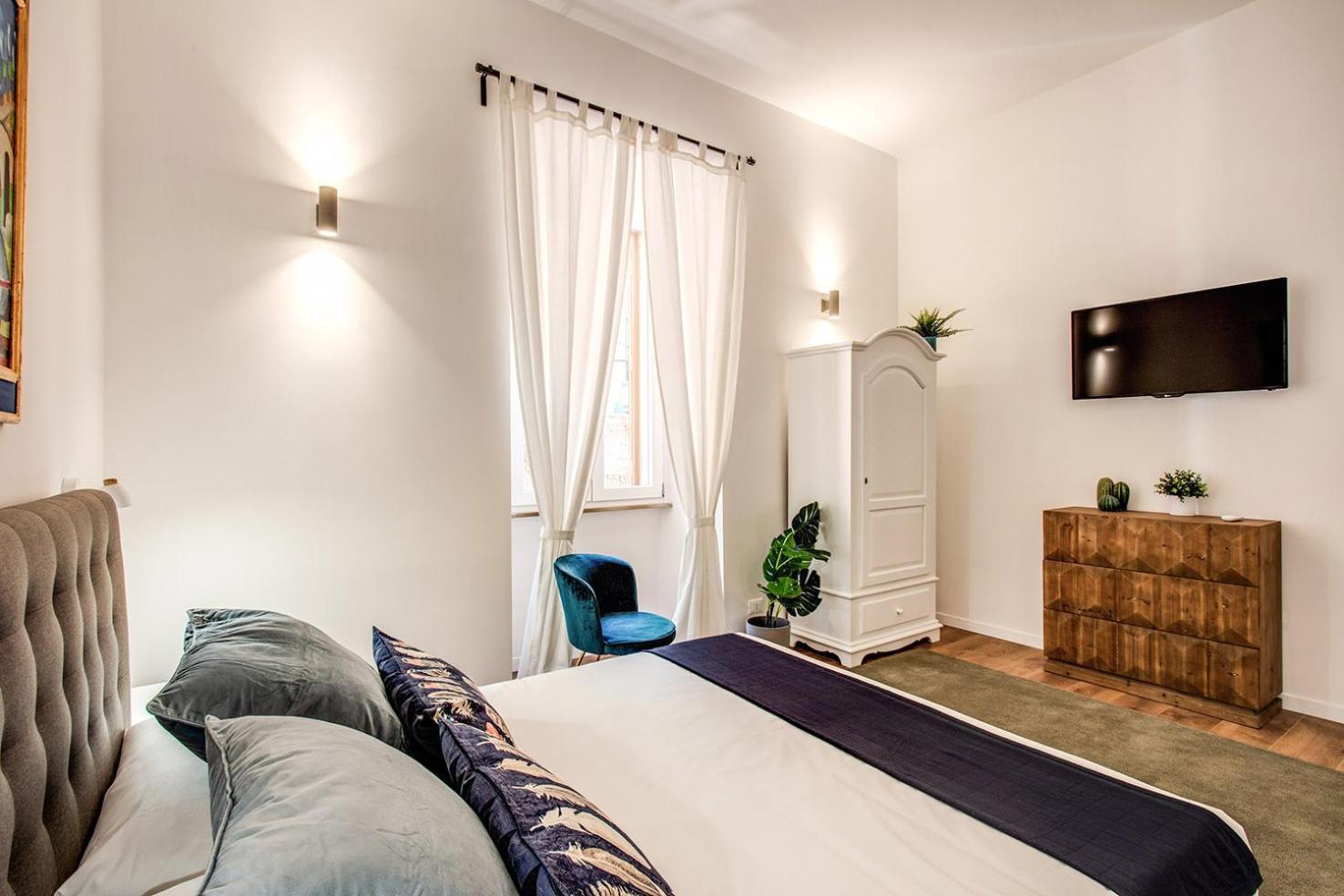 Monti Quiet And Spacious Apartment Rome Bagian luar foto