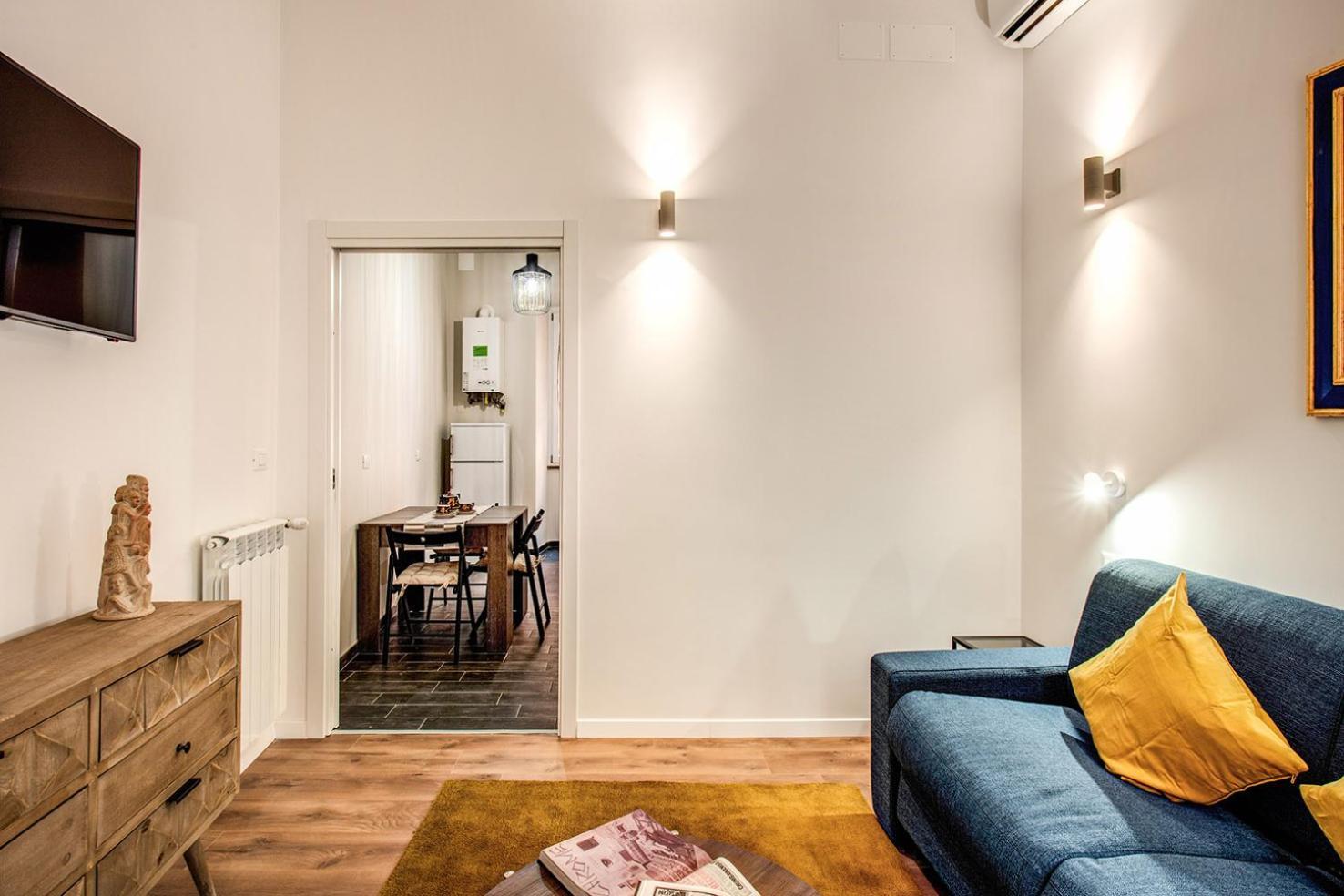 Monti Quiet And Spacious Apartment Rome Bagian luar foto